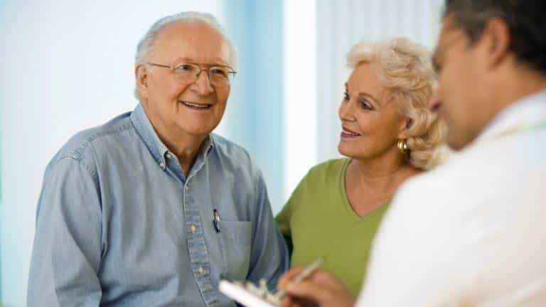 cropped-Elderly-man-doctor-office-iStock_000007927672Large